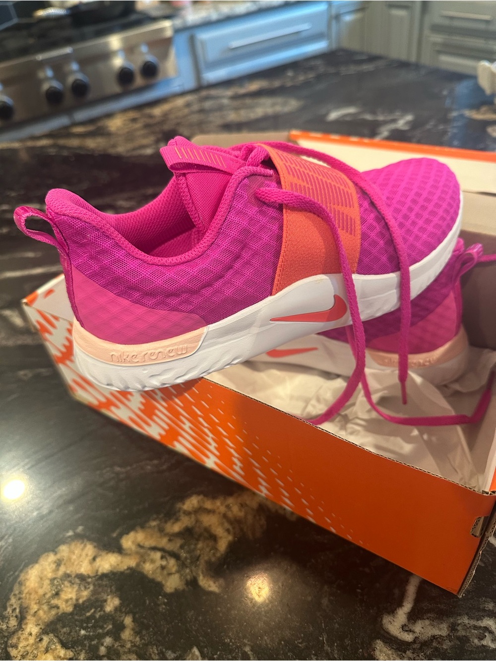Nike renew in-season TR9 Sneakers